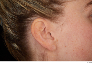 Shenika ear 0001.jpg